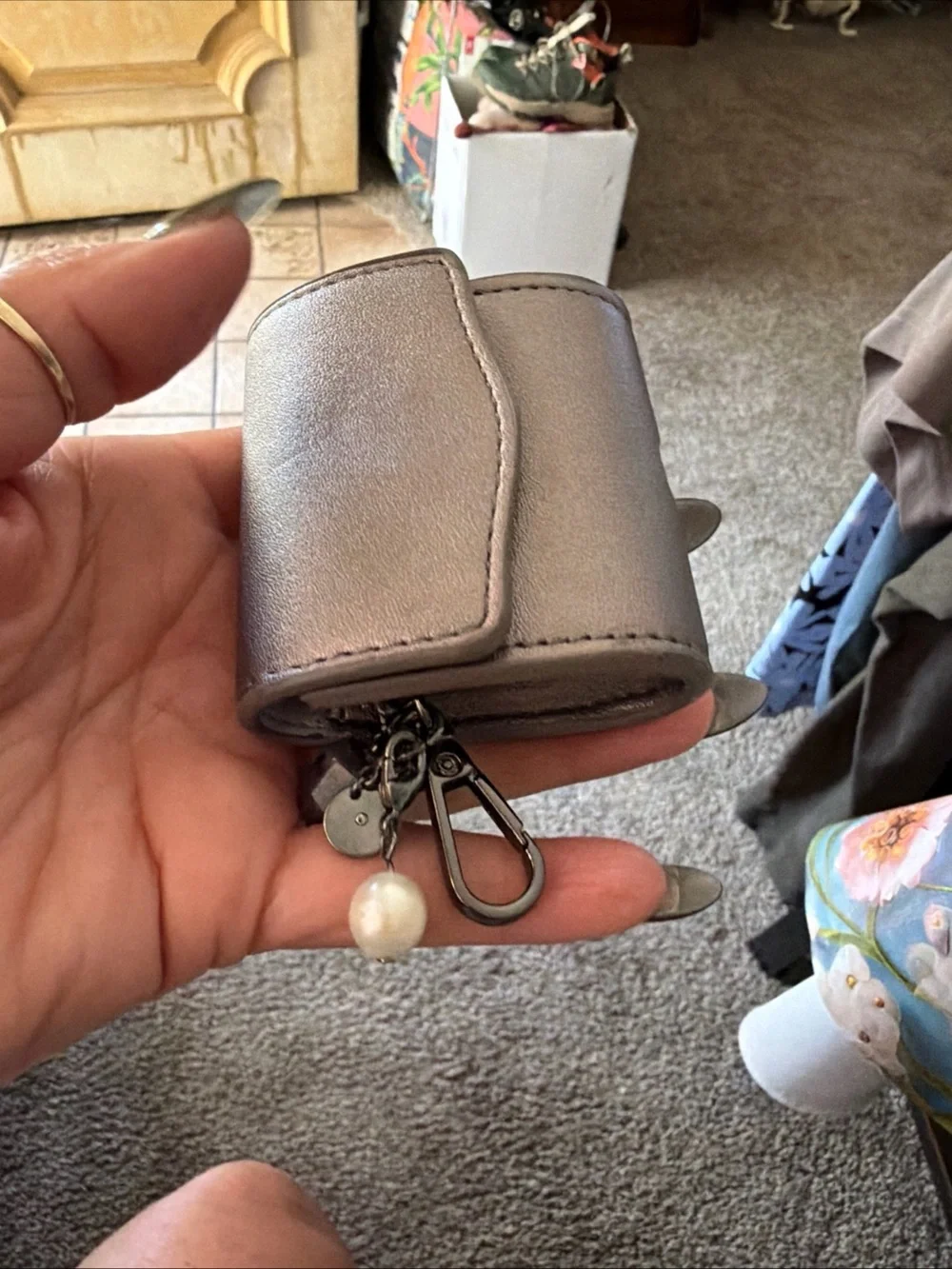 Metallic Gray Women’s Key Pouch with Charm